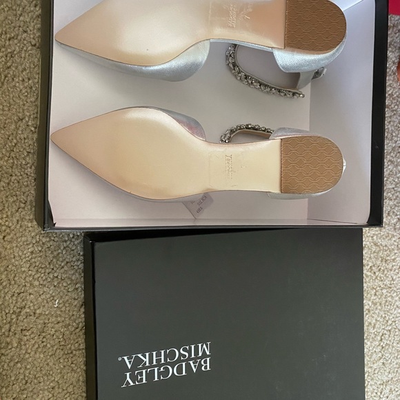 Badgley Mischka Jewel - Picture 8 of 8